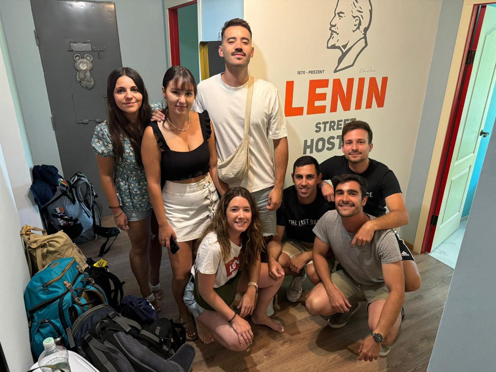 Lenin Street Hostel & Tours ティラスポリ エクステリア 写真